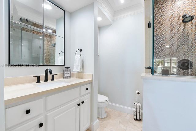 3333 NE 30th Avenue, Lighthouse Point, FL 33064
