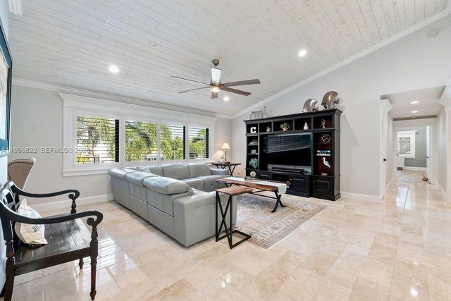 3333 NE 30th Avenue, Lighthouse Point, FL 33064