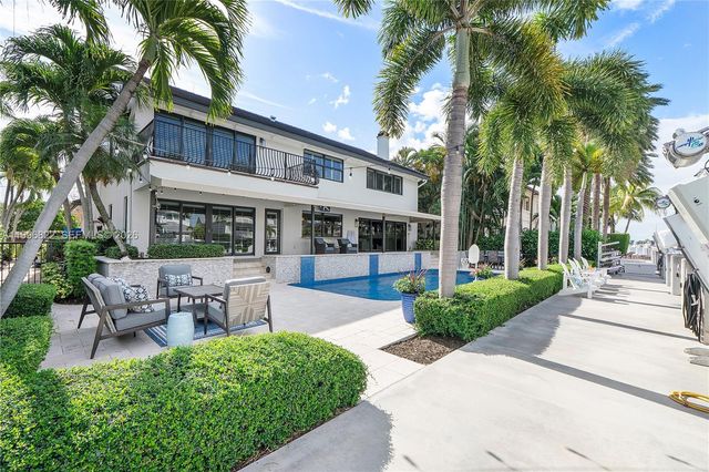3333 NE 30th Avenue, Lighthouse Point, FL 33064