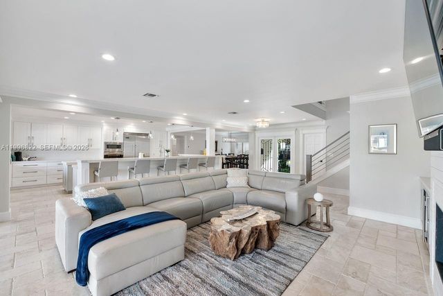 3333 NE 30th Avenue, Lighthouse Point, FL 33064