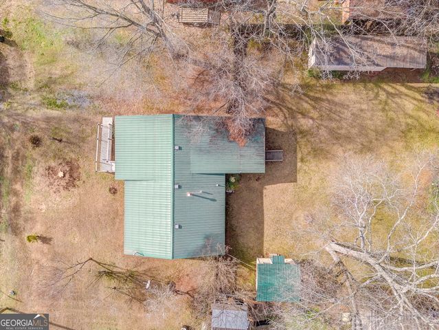 42 E Georgia Avenue, Emerson, GA 30137