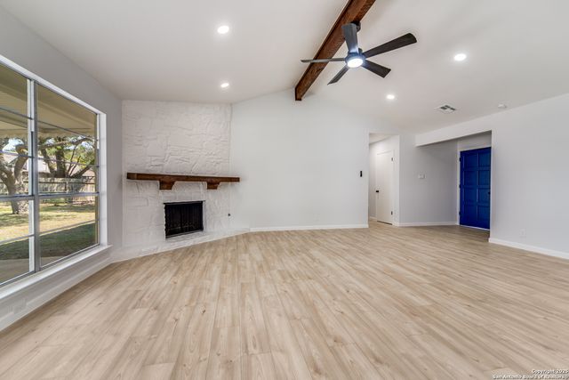 8319 Bart Starr, San Antonio, TX 78240