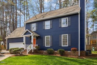 203 Cobblestone Drive, Chapel Hill, NC 27516