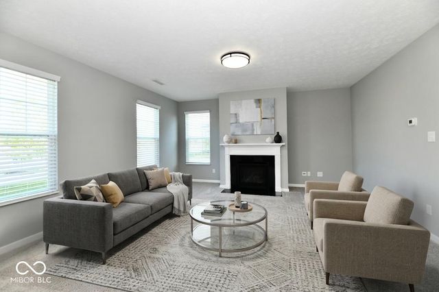 8404 Penbrooke Place, Indianapolis, IN 46237