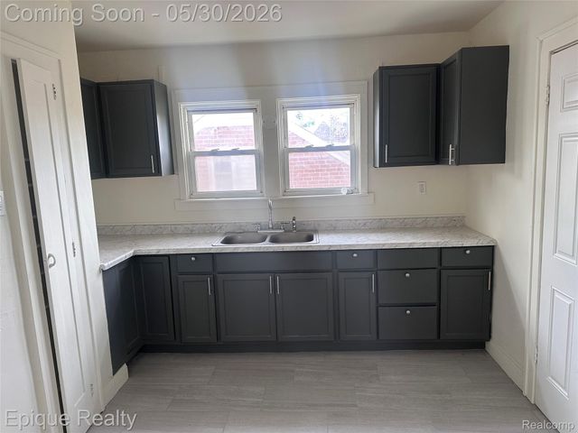 11318 Cheyenne Street, Detroit, MI 48227