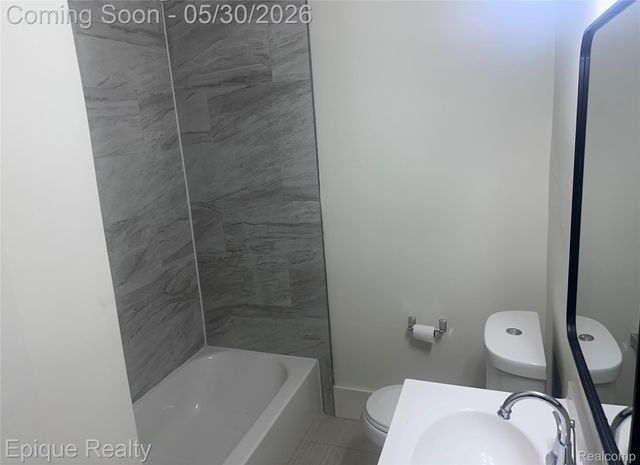 11318 Cheyenne Street, Detroit, MI 48227