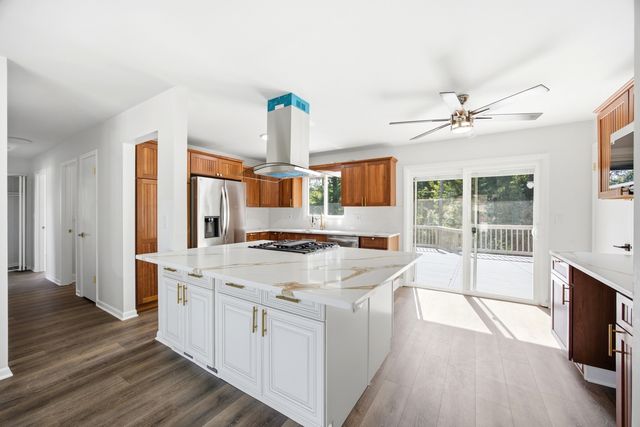1175 Royal Boulevard, Elgin, IL 60123
