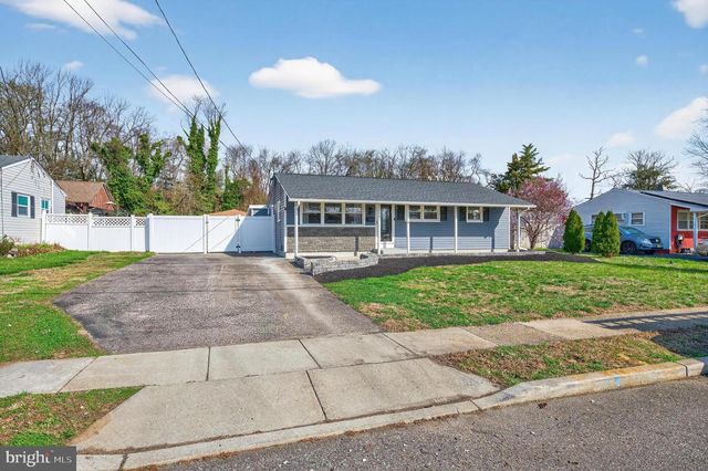 52 BRUCE DR, Deptford, NJ 08096