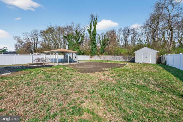 52 BRUCE DR, Deptford, NJ 08096