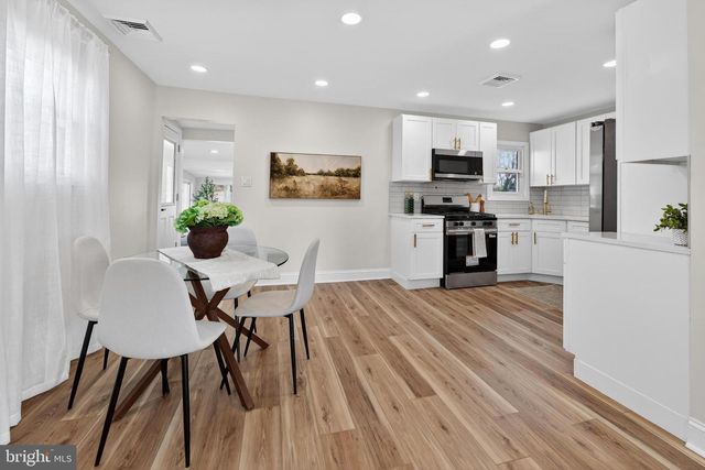 52 BRUCE DR, Deptford, NJ 08096