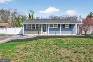 52 BRUCE DR, Deptford, NJ 08096