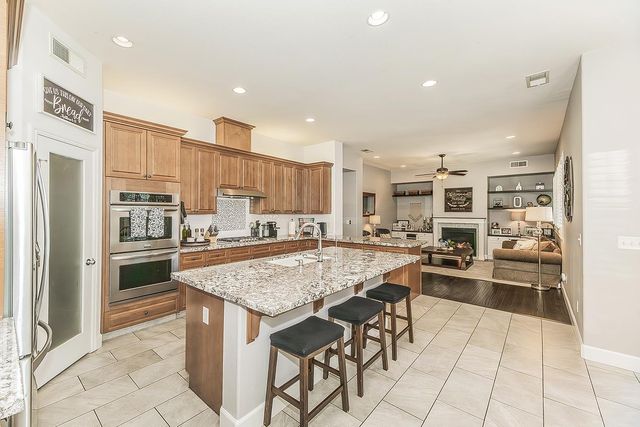 3067 San Gabriel Avenue, Clovis, CA 93619