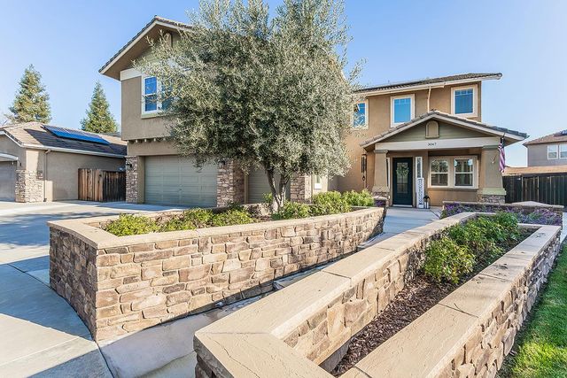 3067 San Gabriel Avenue, Clovis, CA 93619