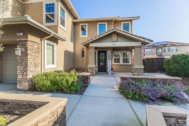 3067 San Gabriel Avenue, Clovis, CA 93619