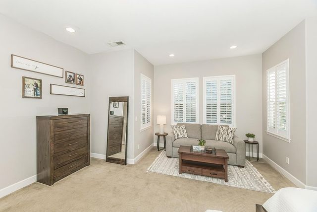 3067 San Gabriel Avenue, Clovis, CA 93619