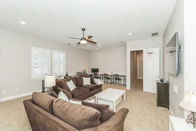 3067 San Gabriel Avenue, Clovis, CA 93619