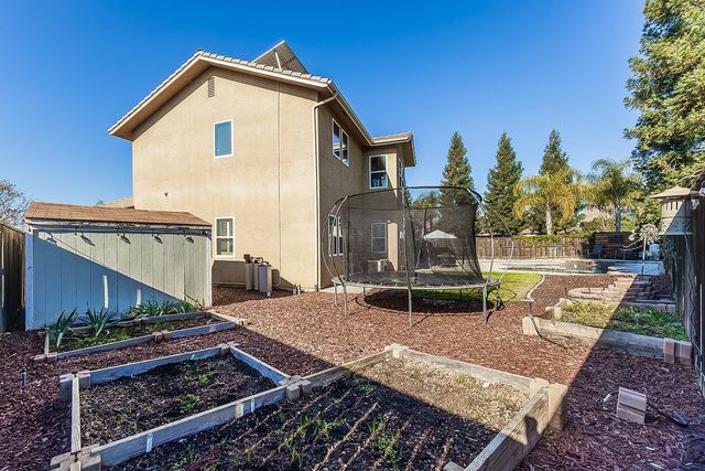 3067 San Gabriel Avenue, Clovis, CA 93619