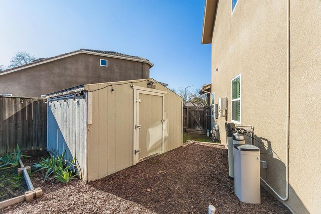 3067 San Gabriel Avenue, Clovis, CA 93619