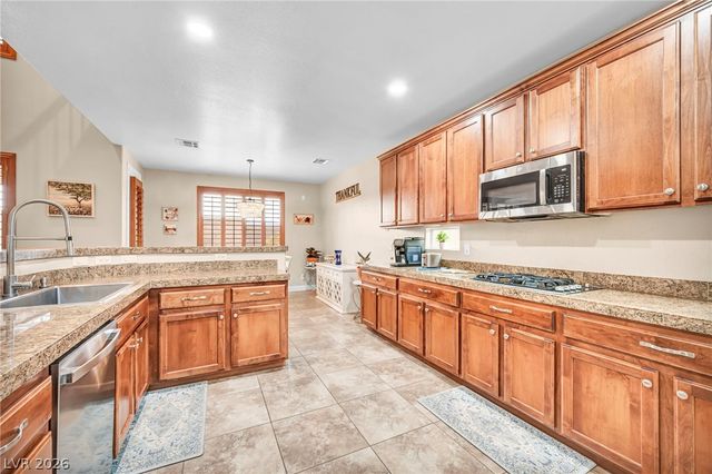 368 Misty Moonlight Street, Henderson, NV 89015