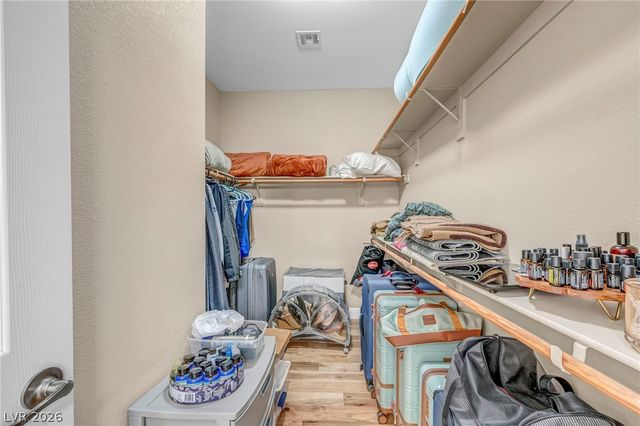 368 Misty Moonlight Street, Henderson, NV 89015