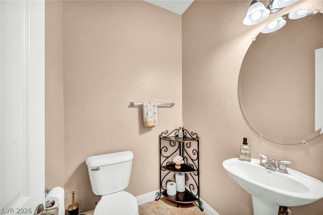 368 Misty Moonlight Street, Henderson, NV 89015