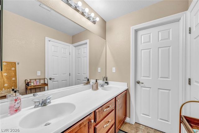 368 Misty Moonlight Street, Henderson, NV 89015