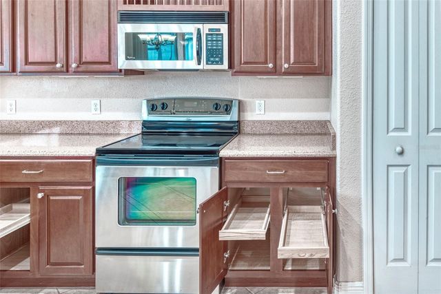 392 DAVINCI PASS, Poinciana, FL 34759
