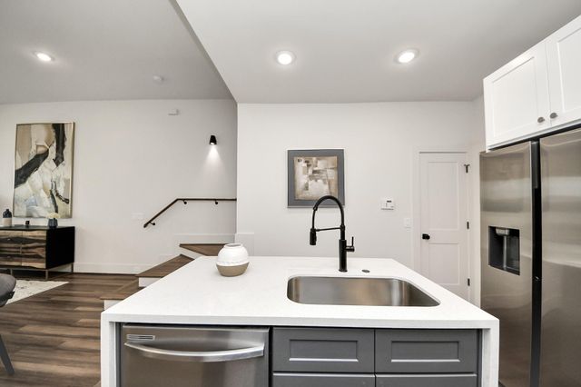 6018 Knox Street, Houston, TX 77091