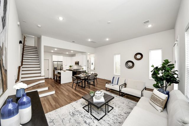 6018 Knox Street, Houston, TX 77091