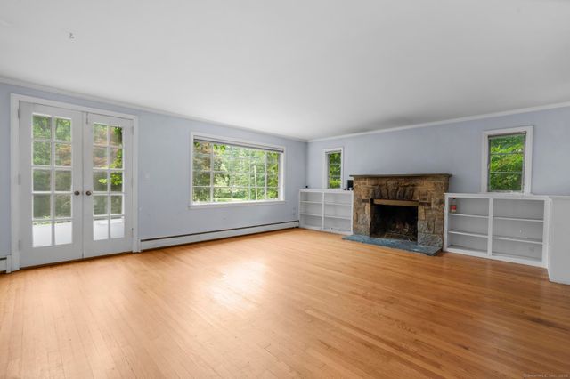 105 Ladder Hill Road North, Weston, CT 06883