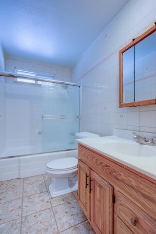 468 Aztec Ln, Lathrop, CA 95330