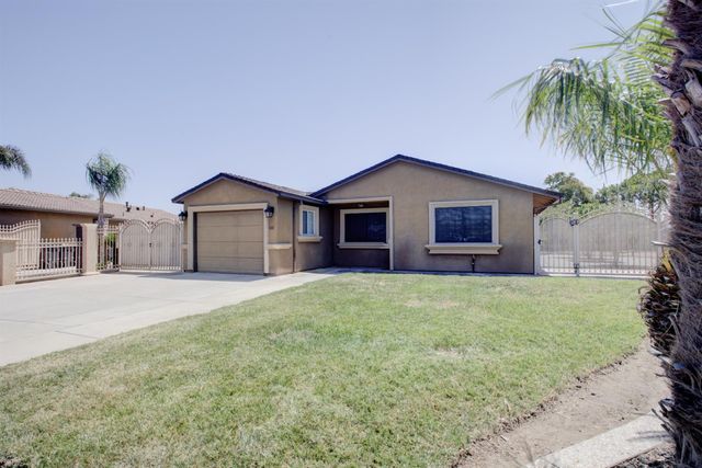 468 Aztec Ln, Lathrop, CA 95330