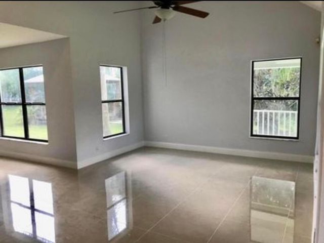11852 61st Street N, The Acreage, FL 33412