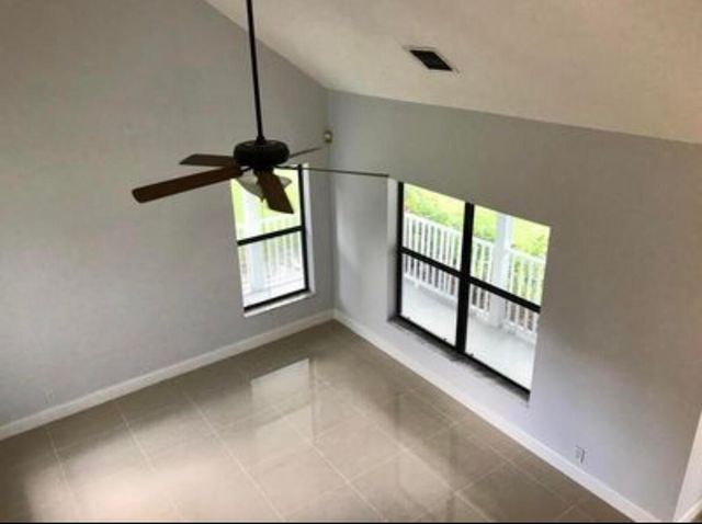 11852 61st Street N, The Acreage, FL 33412