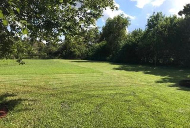 11852 61st Street N, The Acreage, FL 33412