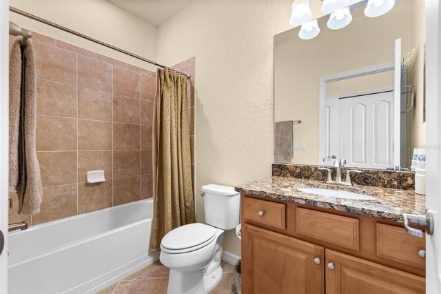 13238 FAMIGLIA DRIVE, Venice, FL 34293