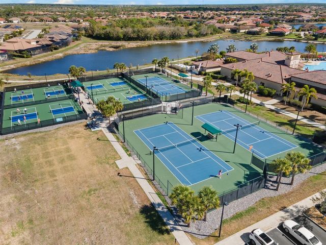 13238 FAMIGLIA DRIVE, Venice, FL 34293