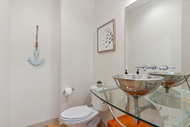 743 Cannen John Lane, Dallas, TX 75204