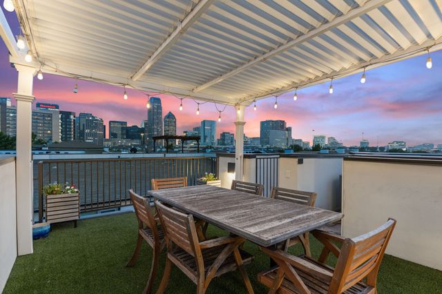 743 Cannen John Lane, Dallas, TX 75204