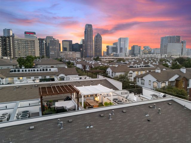 743 Cannen John Lane, Dallas, TX 75204