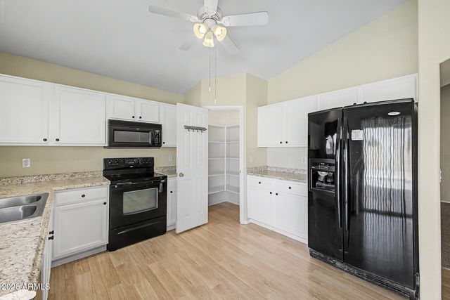 31193 N MESQUITE Way, San Tan Valley, AZ 85143