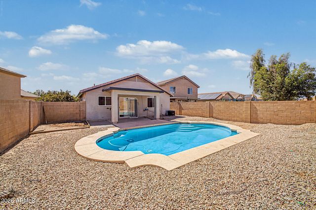 31193 N MESQUITE Way, San Tan Valley, AZ 85143