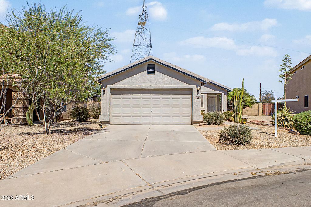 31193 N MESQUITE Way, San Tan Valley, AZ 85143