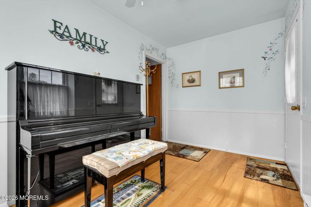 7A Greenwood Lane, Whiting, NJ 08759