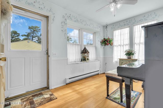 7A Greenwood Lane, Whiting, NJ 08759