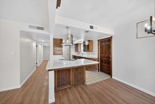 104 N Crumal Street, Visalia, CA 93292