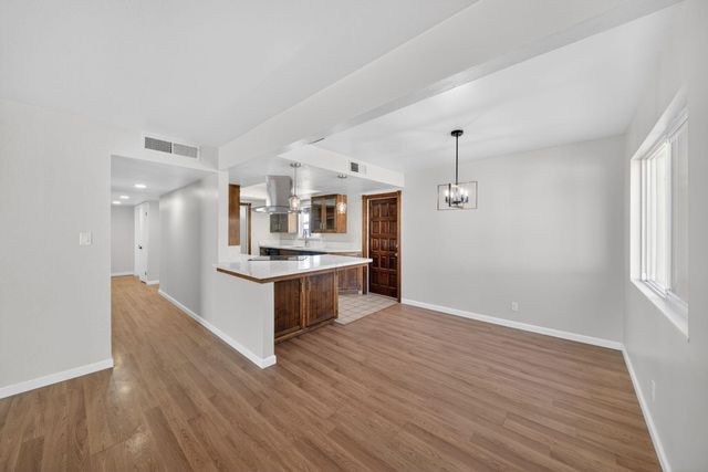 104 N Crumal Street, Visalia, CA 93292