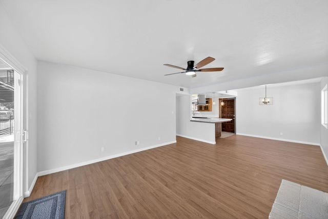 104 N Crumal Street, Visalia, CA 93292