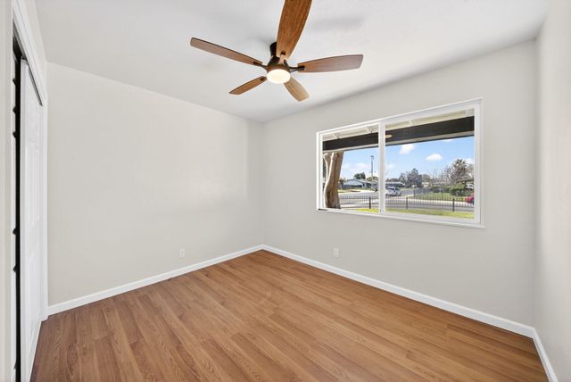 104 N Crumal Street, Visalia, CA 93292