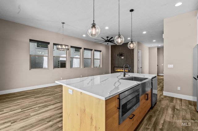 5076 N Thorton Lane, Boise, ID 83714